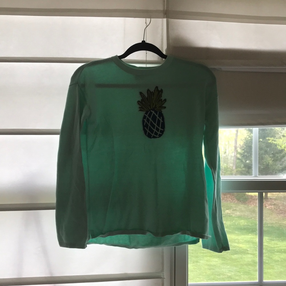 Vineyard vines girls L 14 sweater